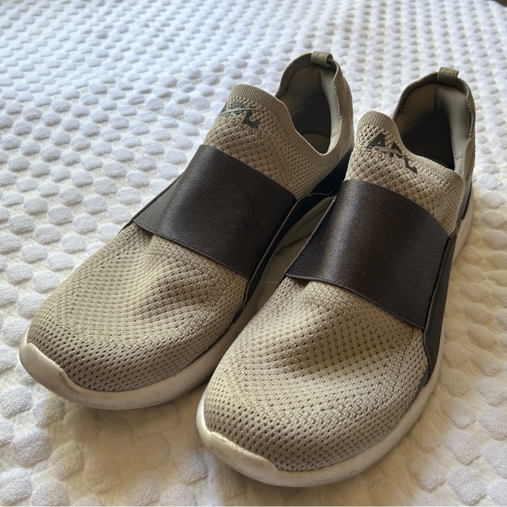 APL Techloom Breeze Men’s Sneakers